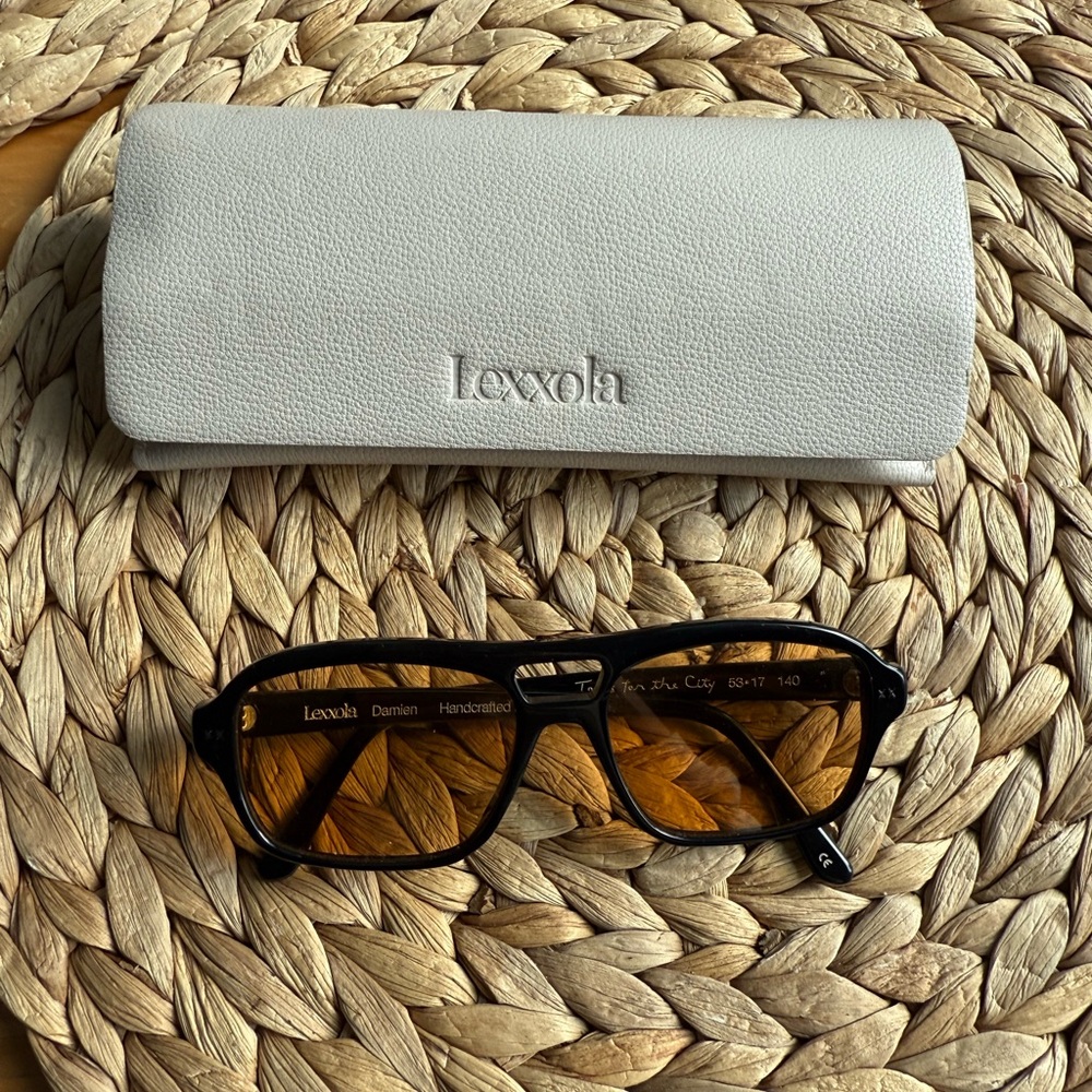 Lexxola Black Sunglasses with White Case